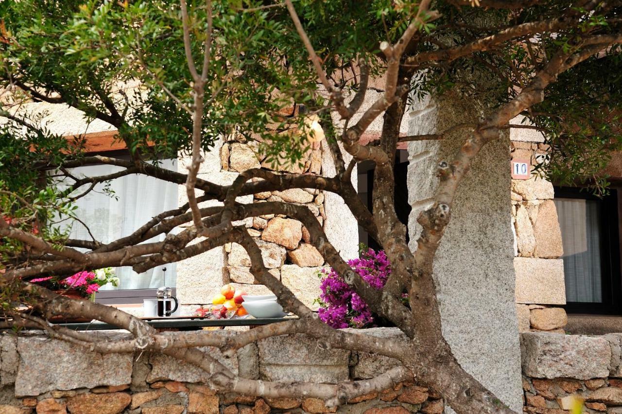 Residence L'Ea Di Lavru - Appartamenti Mono-Bilo-Trilocali 포르토산파울로 외부 사진