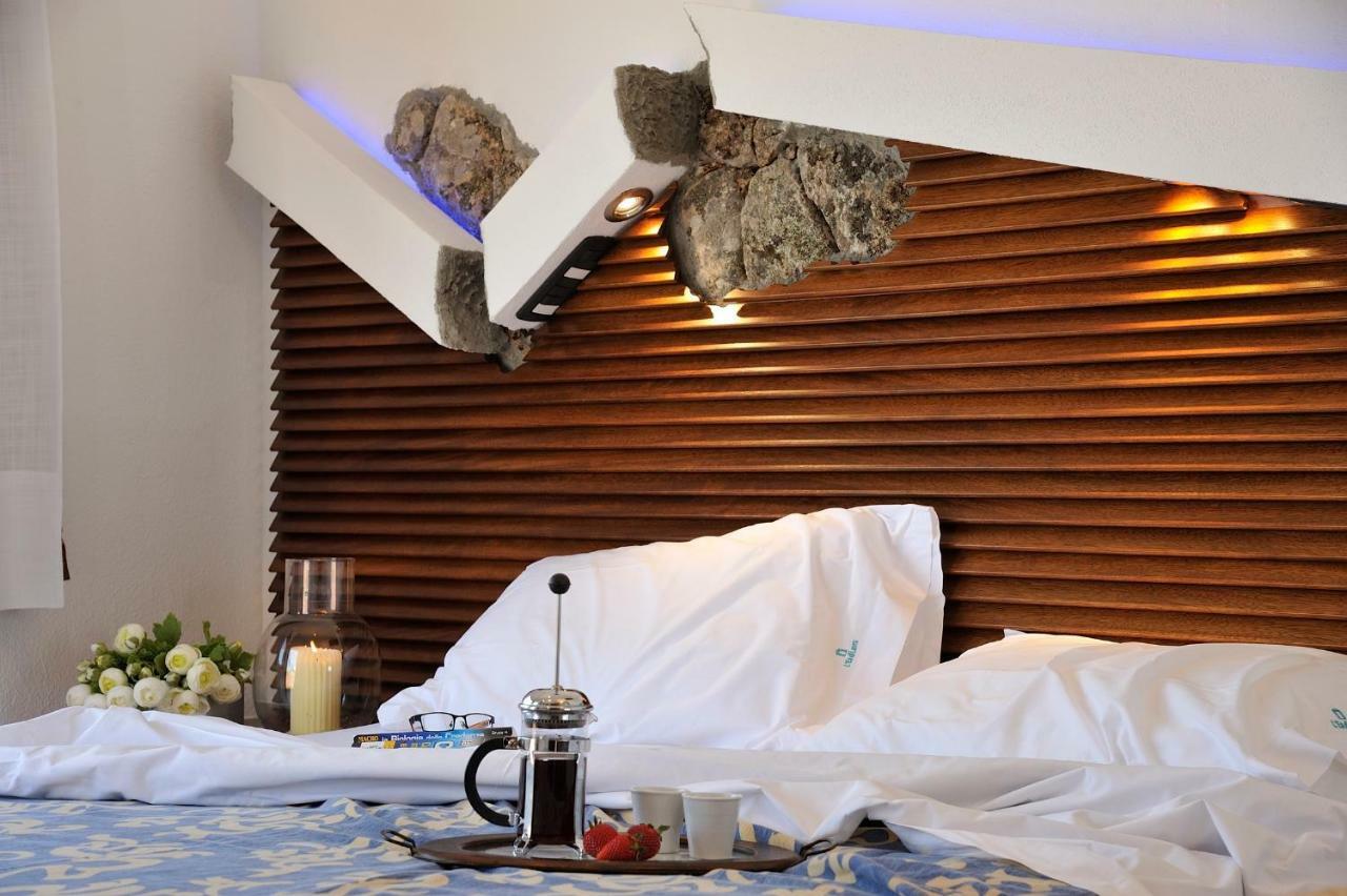 Residence L'Ea Di Lavru - Appartamenti Mono-Bilo-Trilocali 포르토산파울로 외부 사진