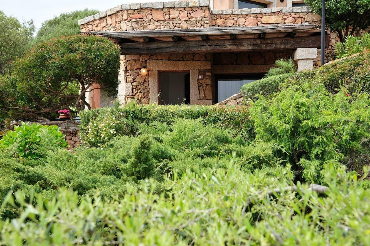 Residence L'Ea Di Lavru - Appartamenti Mono-Bilo-Trilocali 포르토산파울로 외부 사진
